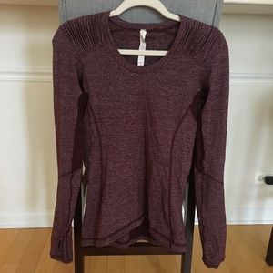 Lululemon long-sleeve running top